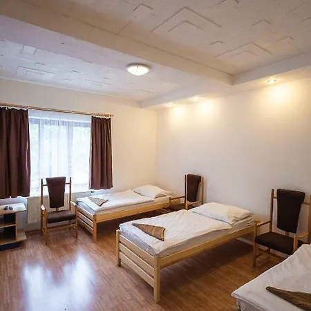 Hostel Hostel Bustehrad